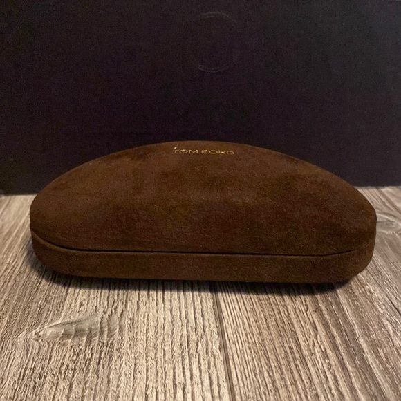 Tom ford Glasses Case - Picture 5 of 11